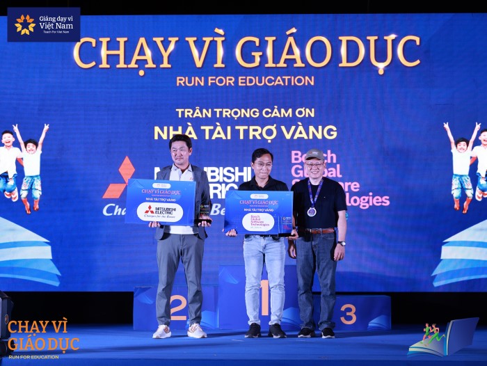 Giảng dạy vì Việt Nam cảm ơn NTT vàng Mitsubishi Electric Vietnam và Bosch Global Software Technologies
