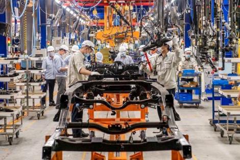 Việt Nam xuất siêu 1 tỷ USD linh kiện ô tô: Động lực mới cho ngành công nghiệp phụ trợ