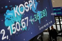 Thị trường chứng khoán châu Á tăng điểm, nhà đầu tư chờ đợi quyết định lãi suất của Fed