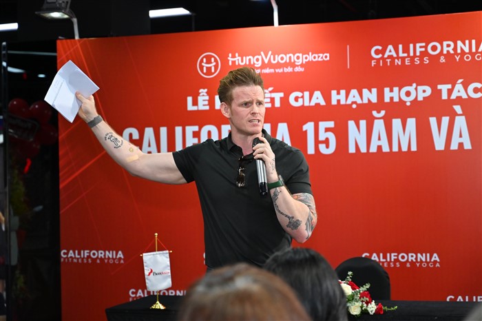 Ông Dane Fort, Tổng Giám đốc của FLG Việt Nam, tập đoàn sở hữu thương hiệu California Fitness chia sẻ