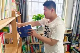 Thăm nhà nam sinh thi ĐH điểm cao, thủ khoa môn Vật lý, tôi phát hiện: Gia đình có 1 đặc điểm này, trẻ lớn lên rất dễ xuất chúng