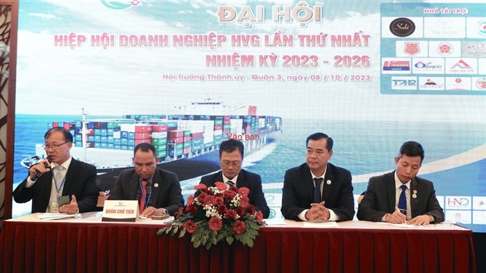 Đoàn chủ tịch đại hội hiệp hội doanh nghiệp HVG lần thứ I, nhiệm kỳ 2023 – 2026