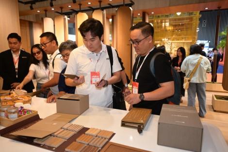 AN CƯỜNG Ra Mắt MASTERPIECE SERIES Cùng Loạt Giải Pháp Vật Liệu, Phần Mềm, Nhà Máy Mới Tại VIBE 2026