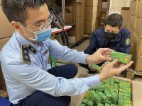 Hà Nội tổng kiểm tra các kho hàng chống buôn lậu dịp cuối năm