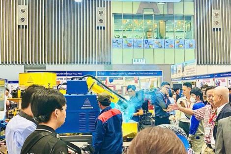 Hơn 700 Doanh nghiệp tham gia Triển lãm VINAMAC EXPO 2024 tại TP.HCM